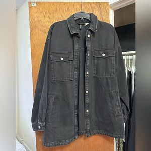 H&M DIVIDED black denim jacket